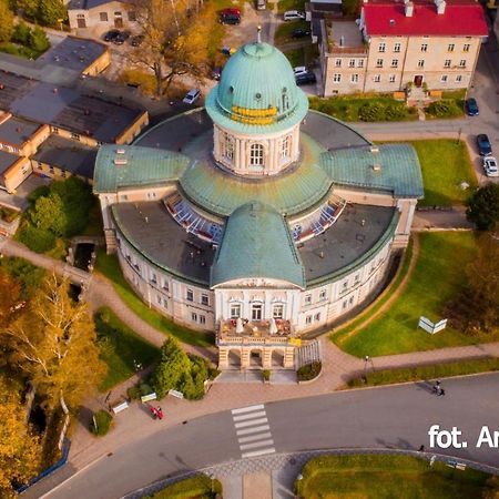 Mieszkanie Goscinne Slodowa Ladek-Zdroj Ngoại thất bức ảnh